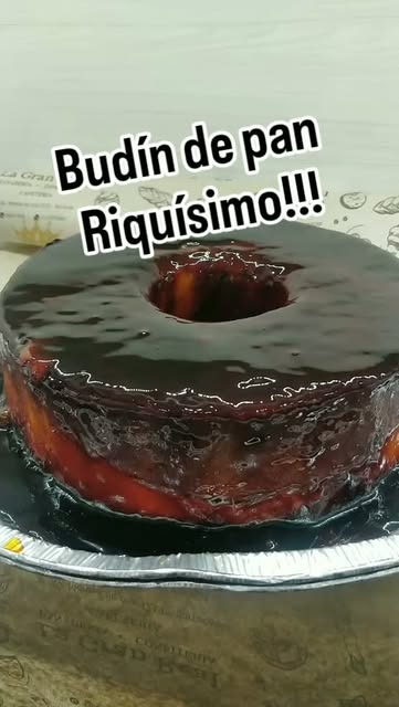 Budín de pan con caramelo
